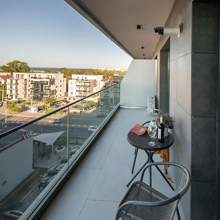 Serenity In Odyssey Pools And Parking Apartmán *