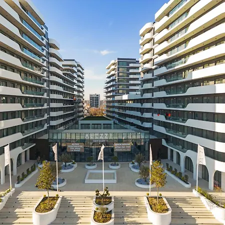 Serenity In Odyssey Pools And Parking Apartmán Năvodari