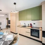 Serenity In Odyssey Pools And Parking Apartament Năvodari