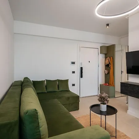Apartment Serenity In Odyssey Pools And Parking