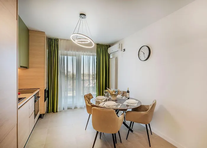 Serenity In Odyssey Pools And Parking Apartamento