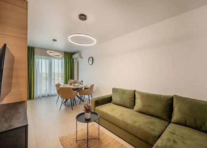 Serenity In Odyssey Pools And Parking Apartamento