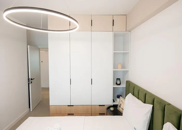 Serenity In Odyssey Pools And Parking * Năvodari